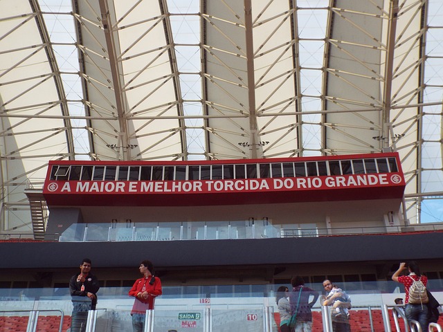 展棒球在乒 展棒球在乒